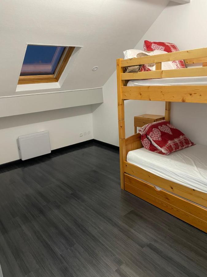 Charmant Logement Proche Disneyland Paris Parking Lagny Buitenkant foto