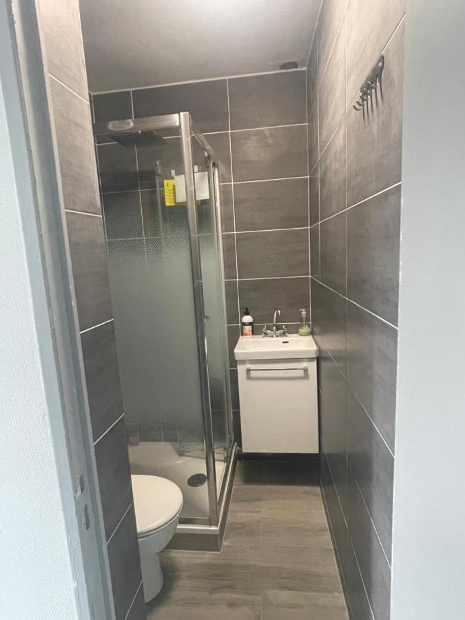 Charmant Logement Proche Disneyland Paris Parking Lagny Buitenkant foto